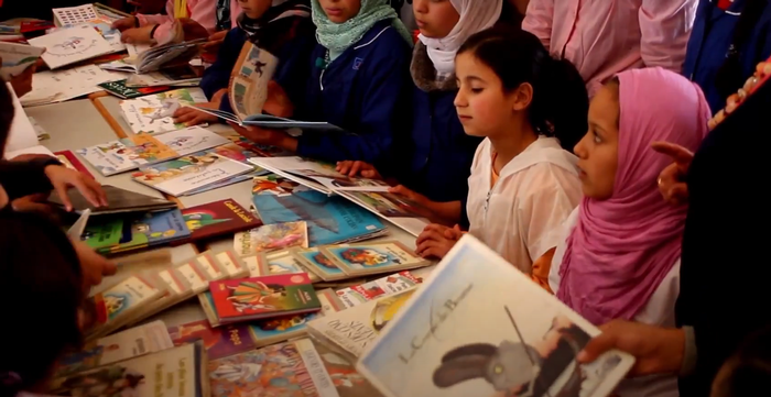 Lam Alif organises regular reading drives through mobile libraries and in public schools.